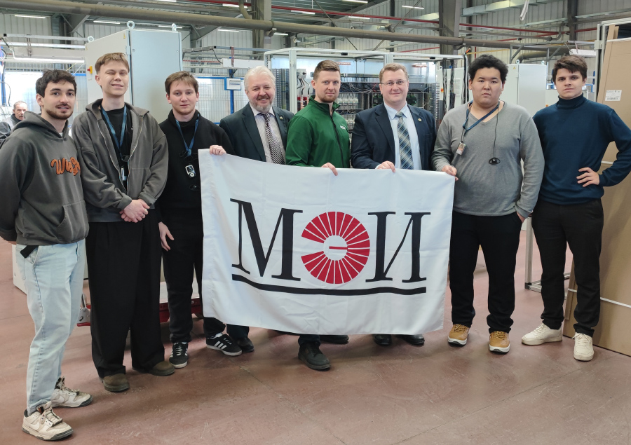 Студенты НИУ «МЭИ» посетили завод по сборке системы автоматики для вентиляционного оборудования