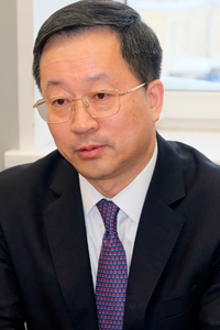 Zhou.jpg Zhou.jpg