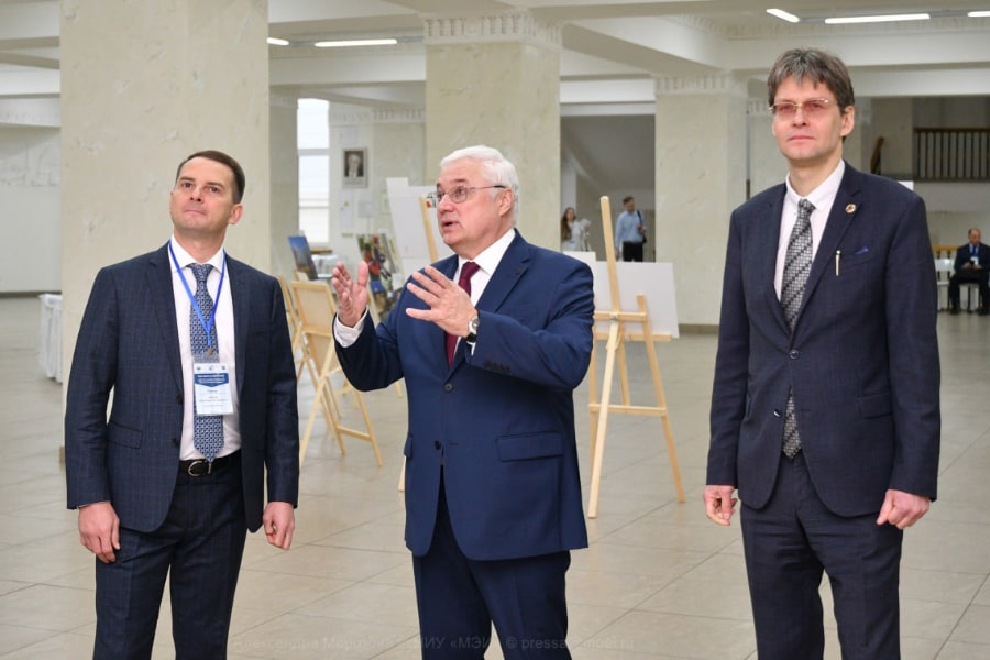 В МЭИ прошла конференция «Подготовка высококвалифицированных кадров для обеспечения технологического суверенитета Российской Федерации»